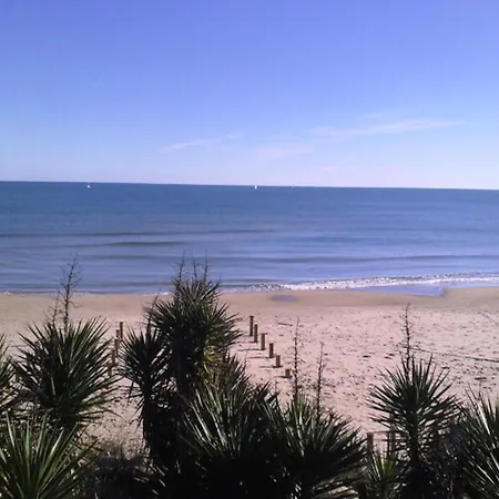 Studio For 2 People Lägenhet Agde